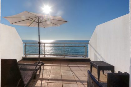3. Garrigae Cap Coz - Double vue mer Terrasse - Claude Folgoas (5) 3. Garrigae Cap Coz - Double vue mer Terrasse - Claude Folgoas (5)